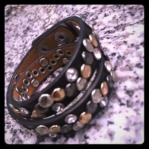 Premier designs wrap bracelet / choker leather